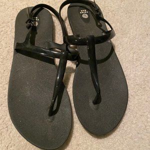 Third Oak Sandals